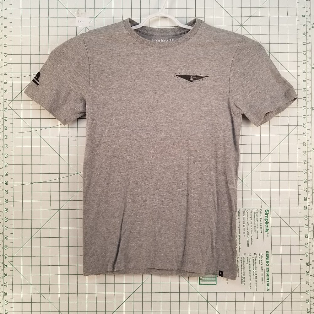 Hurley "Helistream" Graphic Tee Small